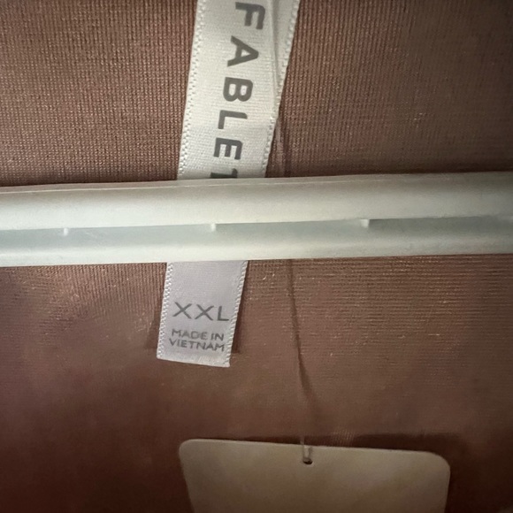 Fabletics Zip Up - Picture 3 of 4